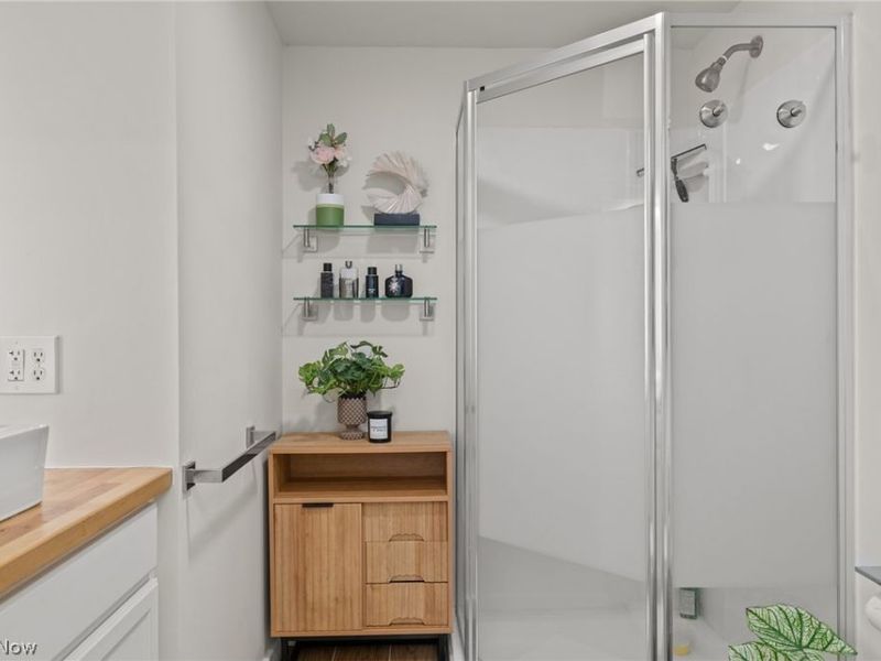 655 N Way Street, Barberton, OH 44203 Photo 30