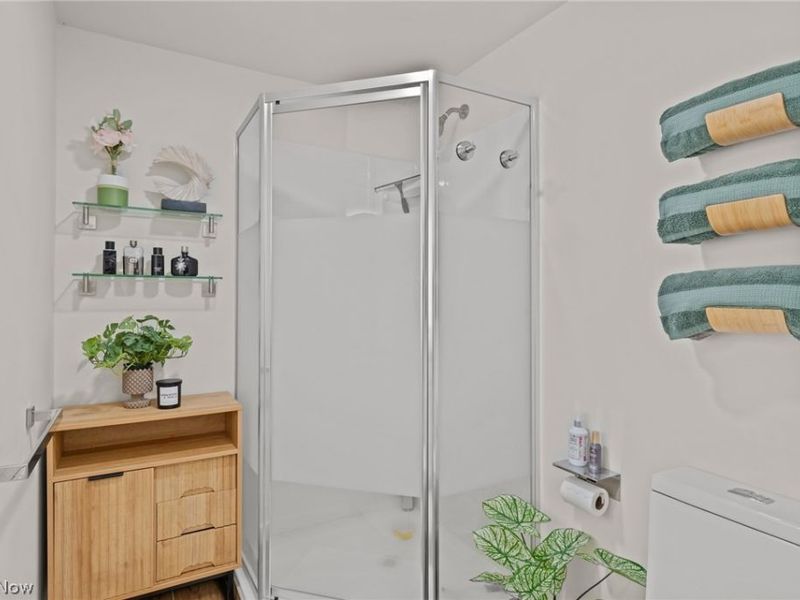 655 N Way Street, Barberton, OH 44203 Photo 31