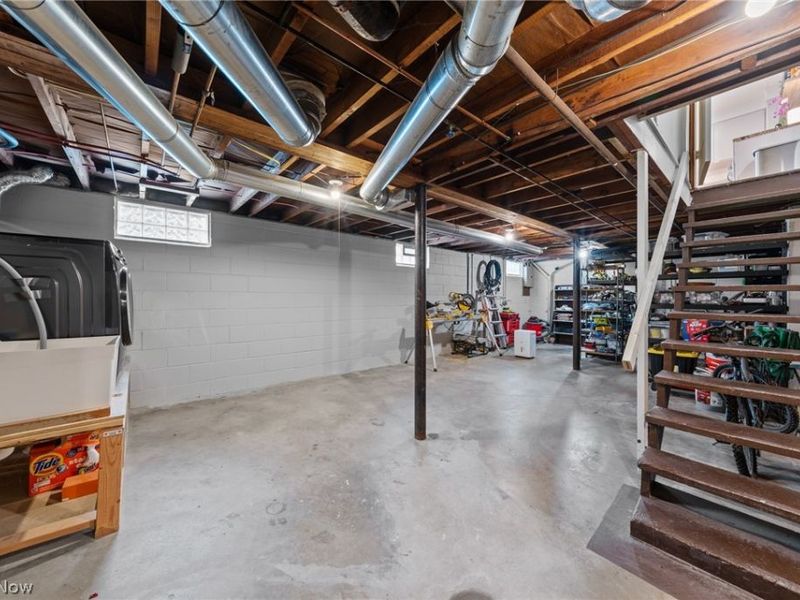 655 N Way Street, Barberton, OH 44203 Photo 39