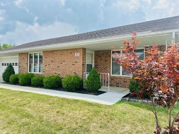 521 N Julia Street, Unit 27, Urbana, OH 43078