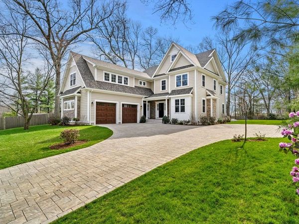 18 Robinson Road, Lexington, MA 02420