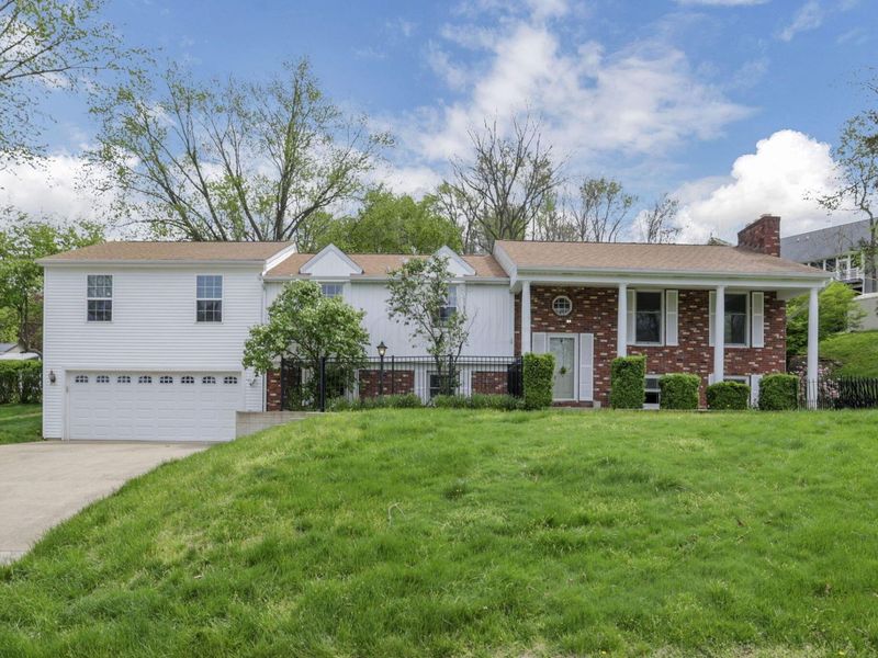 1687 Emerald Court, Newark, OH 43055 Photo 1