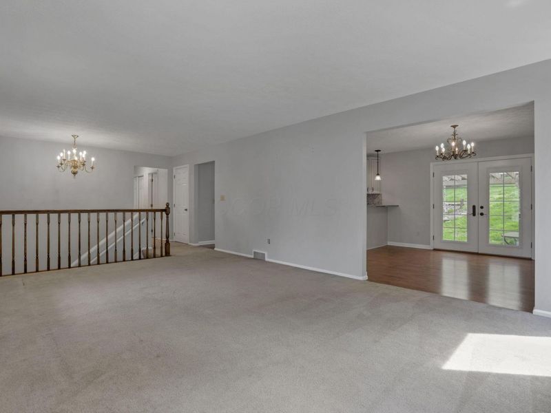 1687 Emerald Court, Newark, OH 43055 Photo 10