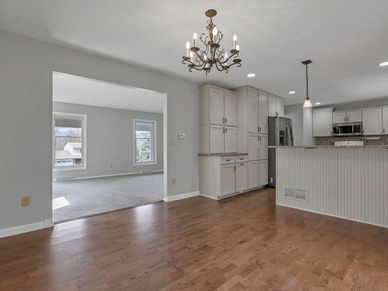 1687 Emerald Court, Newark, OH 43055 Photo 14