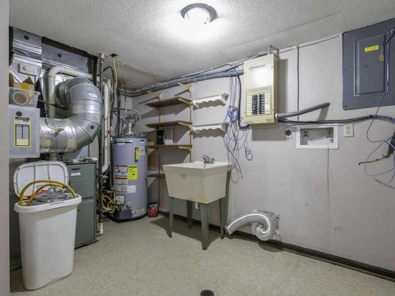 1687 Emerald Court, Newark, OH 43055 Photo 55