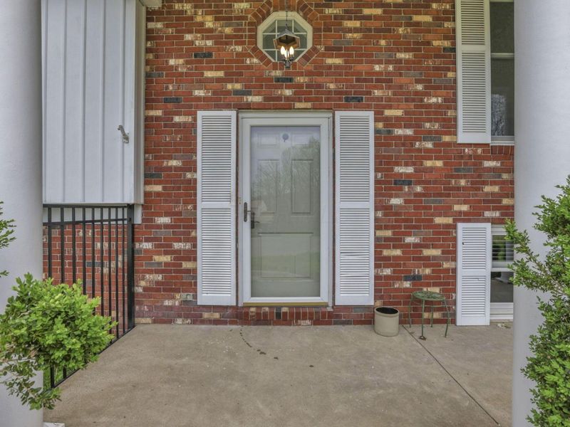 1687 Emerald Court, Newark, OH 43055 Photo 7