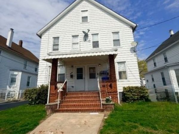 119 King St, Dover, NJ 07801