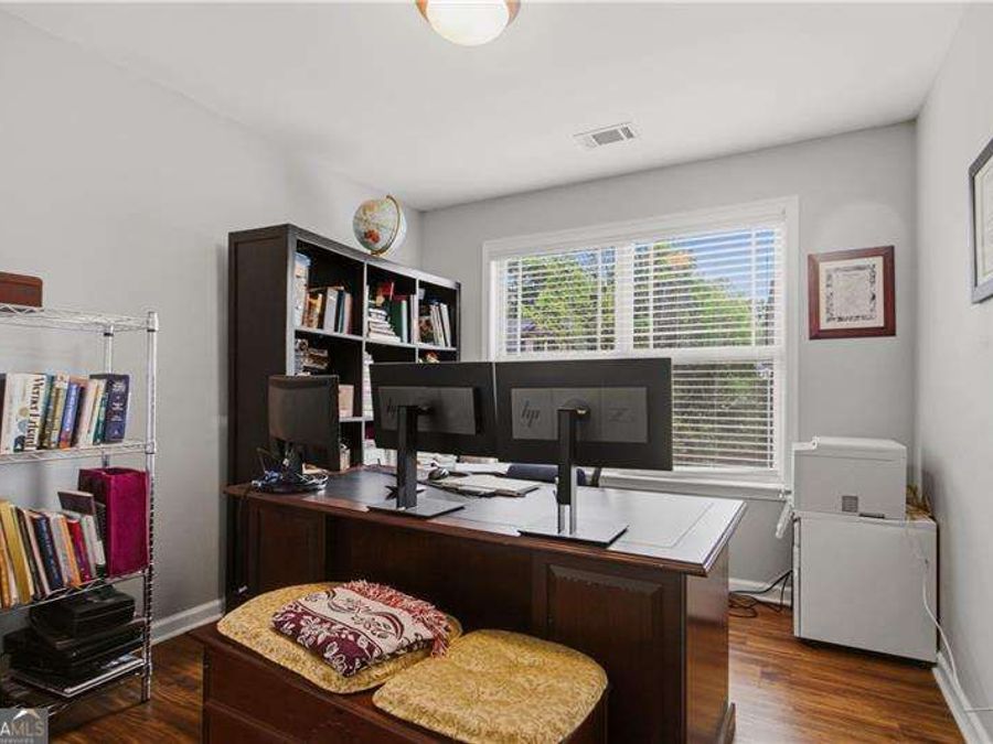 Property Image 15