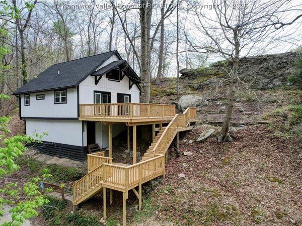 2873 Kanawha State Forest Drive, Charleston, WV 25314