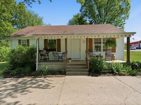 1550 Little Bartons Creek Rd, Cumberland Furnace, TN 37051