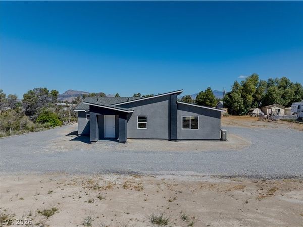 1670 W Windsong Lane, Pahrump, NV 89048