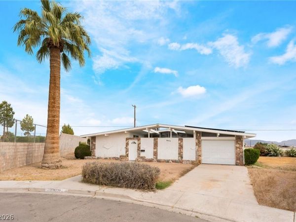 2732 Castle Street, North Las Vegas, NV 89030