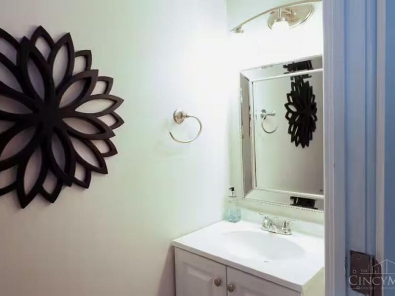 2500 Warsaw Avenue, Unit 10, Cincinnati, OH 45204 Photo 6