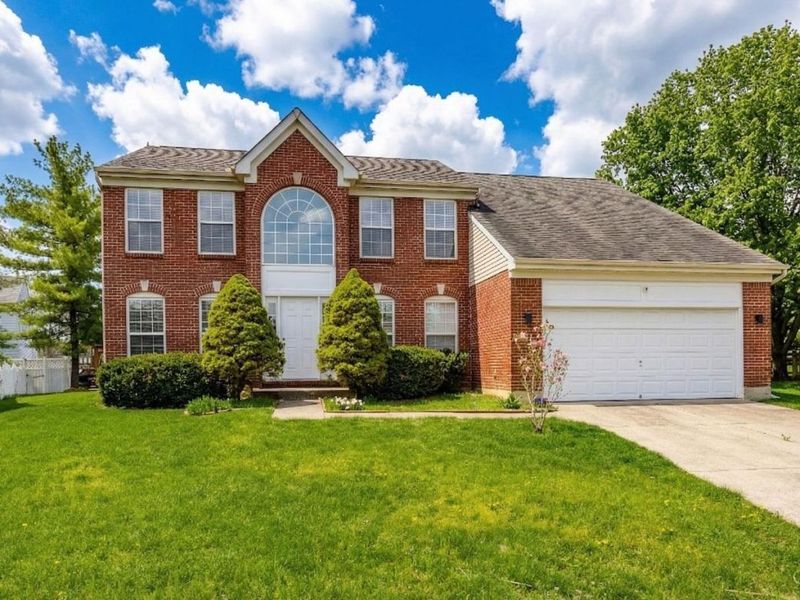 5041 Lexington Court, Mason, OH 45040 Photo 1