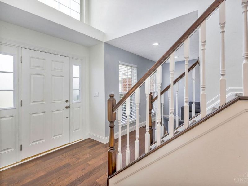 5041 Lexington Court, Mason, OH 45040 Photo 2