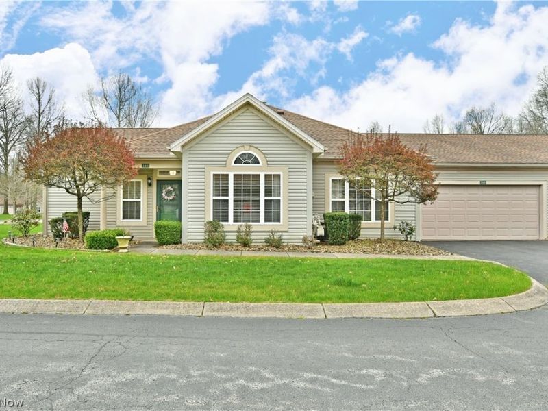 14 Hunters Woods Boulevard, Unit D, Canfield, OH 44406 Photo 1