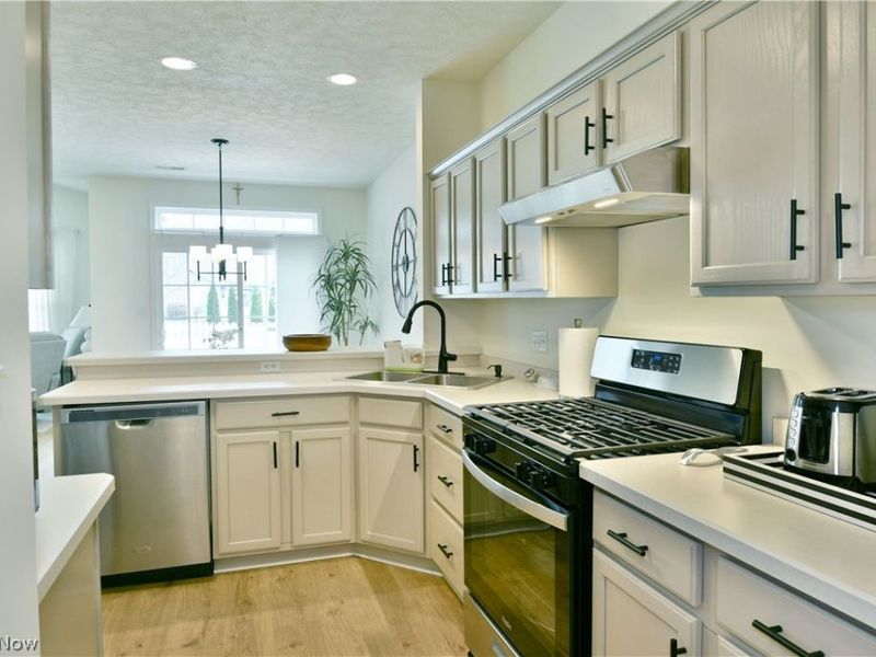 14 Hunters Woods Boulevard, Unit D, Canfield, OH 44406 Photo 14