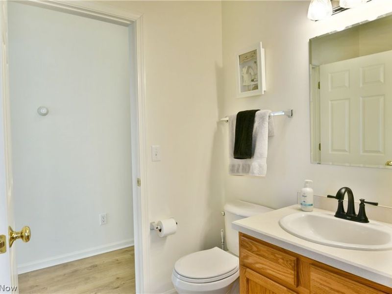 14 Hunters Woods Boulevard, Unit D, Canfield, OH 44406 Photo 22