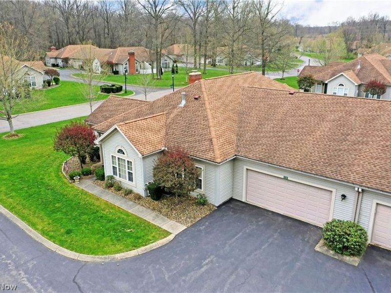 14 Hunters Woods Boulevard, Unit D, Canfield, OH 44406 Photo 33