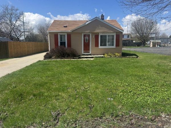 3030 Gates St, Mount Pleasant, WI 53403