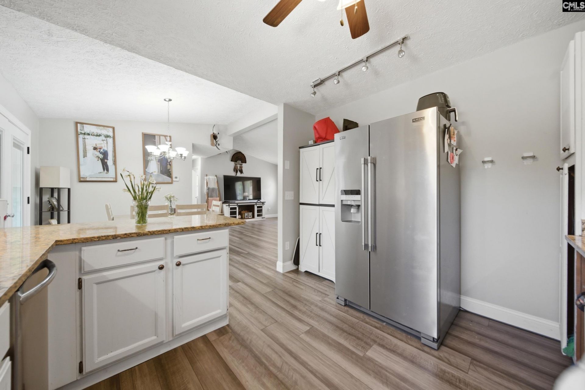 236 Drawdebil Court  Photo 12