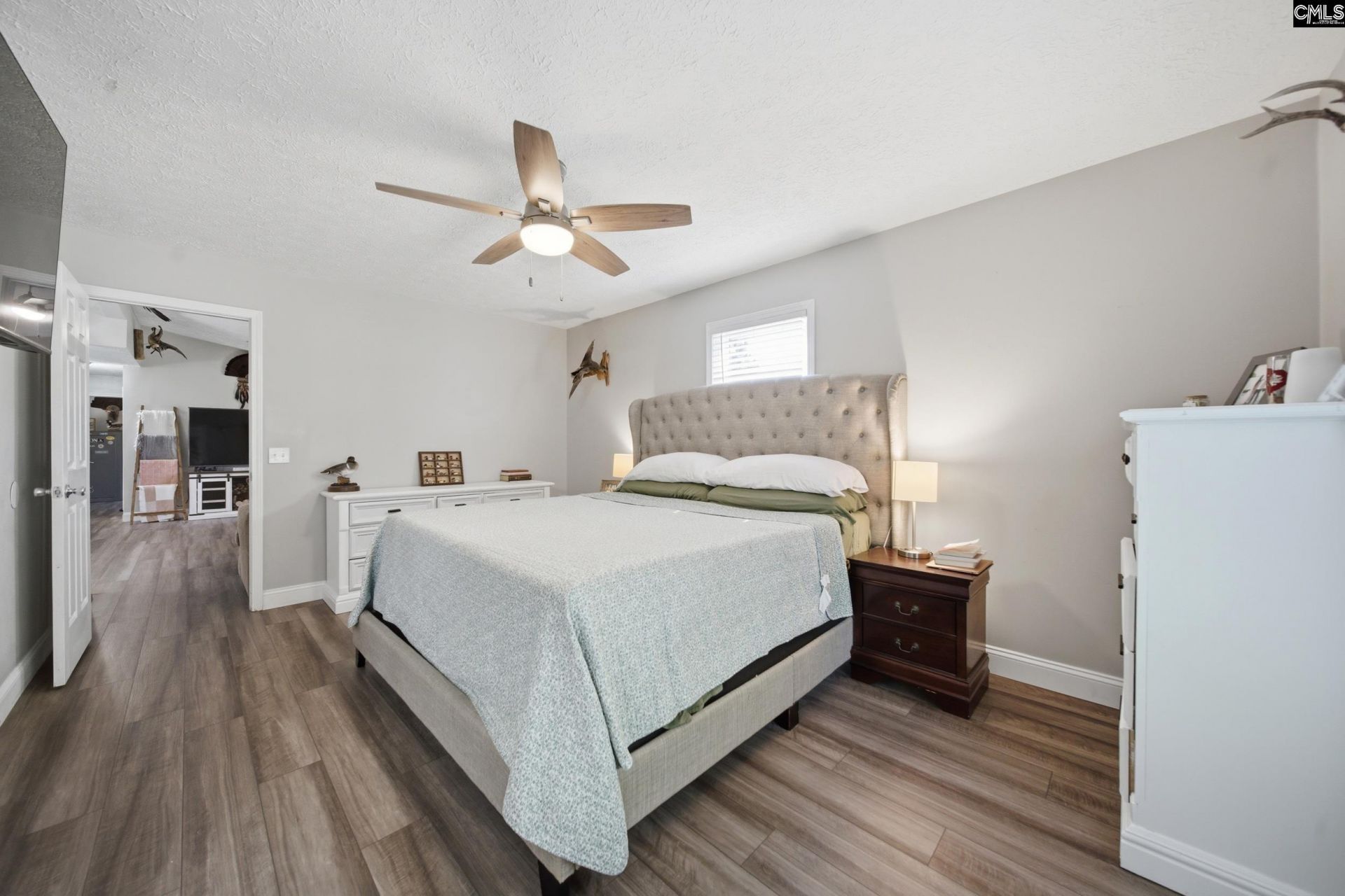 236 Drawdebil Court  Photo 14