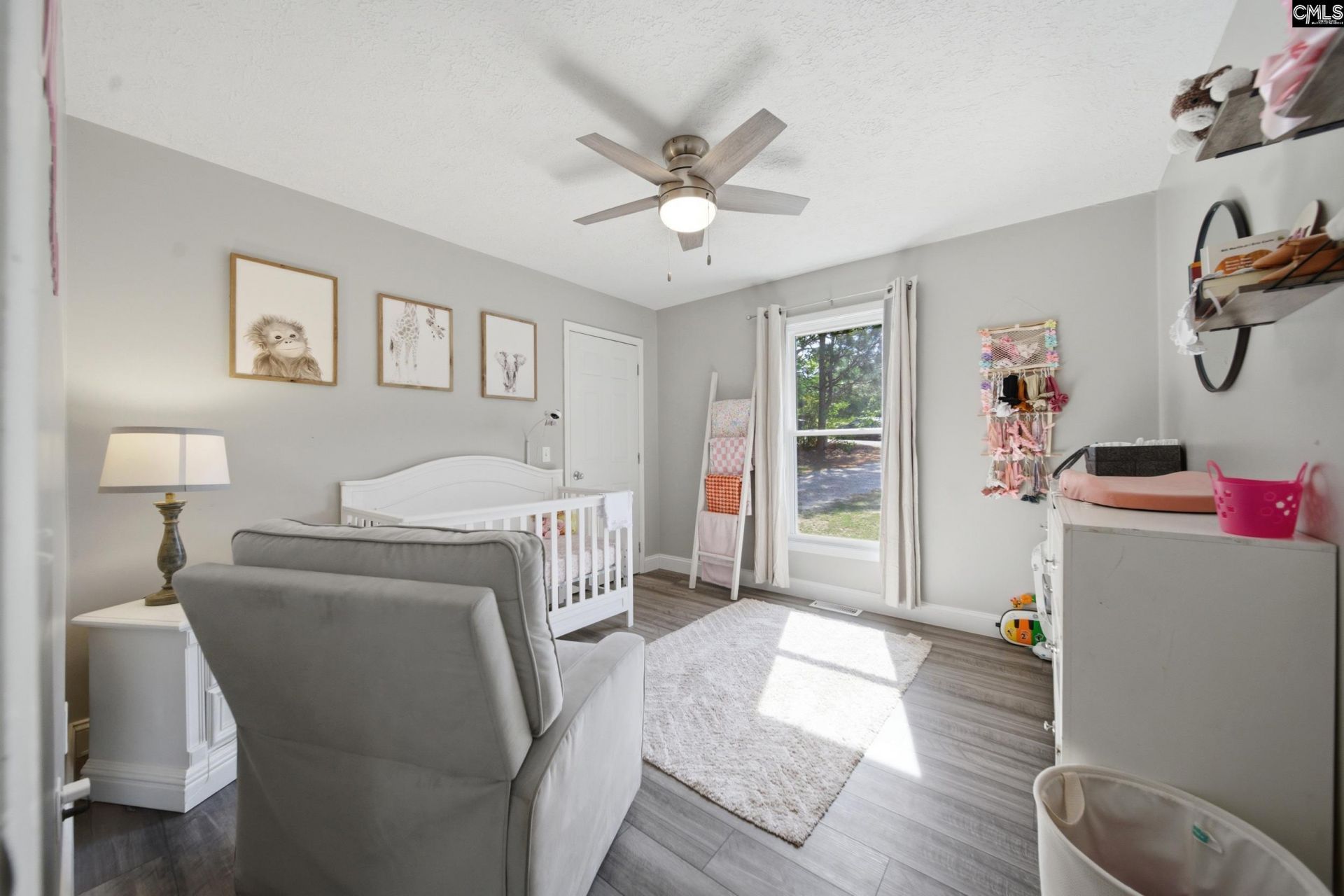 236 Drawdebil Court  Photo 16