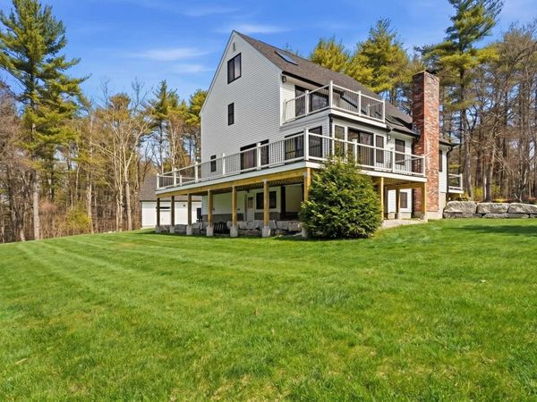 13 Sunridge Road, Windham, NH 03087