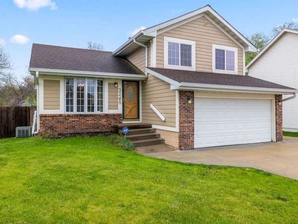 3248 SE 22nd Court, Des Moines, IA 50320