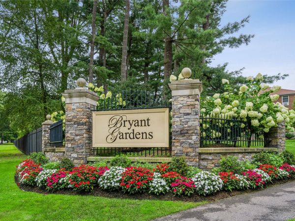3 Bryant Crescent , Unit 1D, White Plains, NY 10605