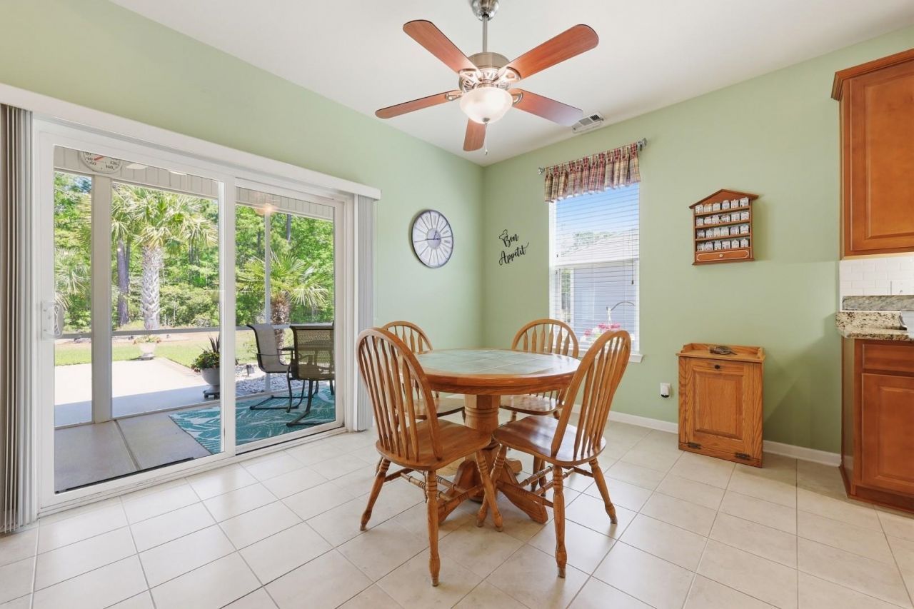 733 Lafayette Park Dr. Photo 19