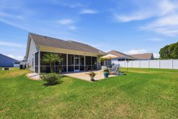 733 Lafayette Park Dr. photo 4