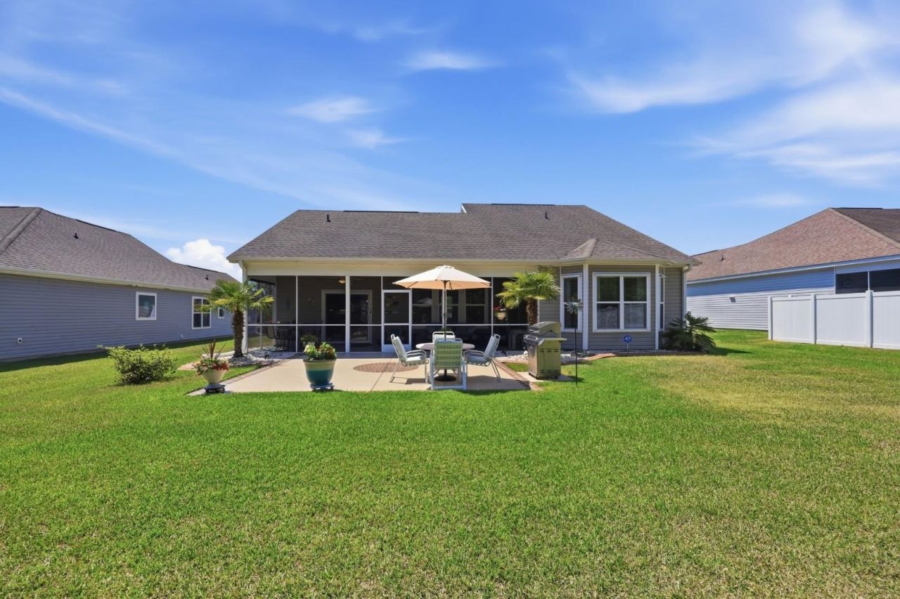 733 Lafayette Park Dr. Photo 39