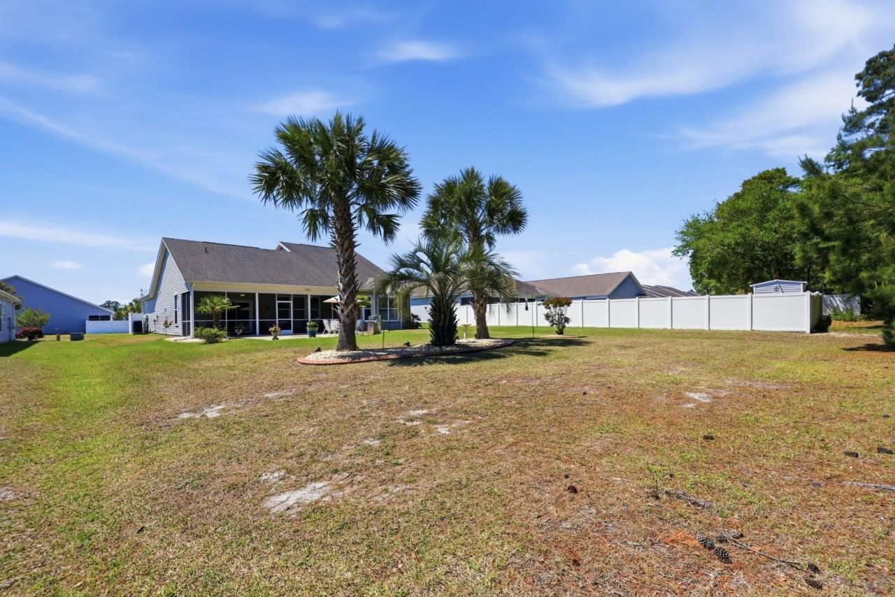 733 Lafayette Park Dr. Photo 40