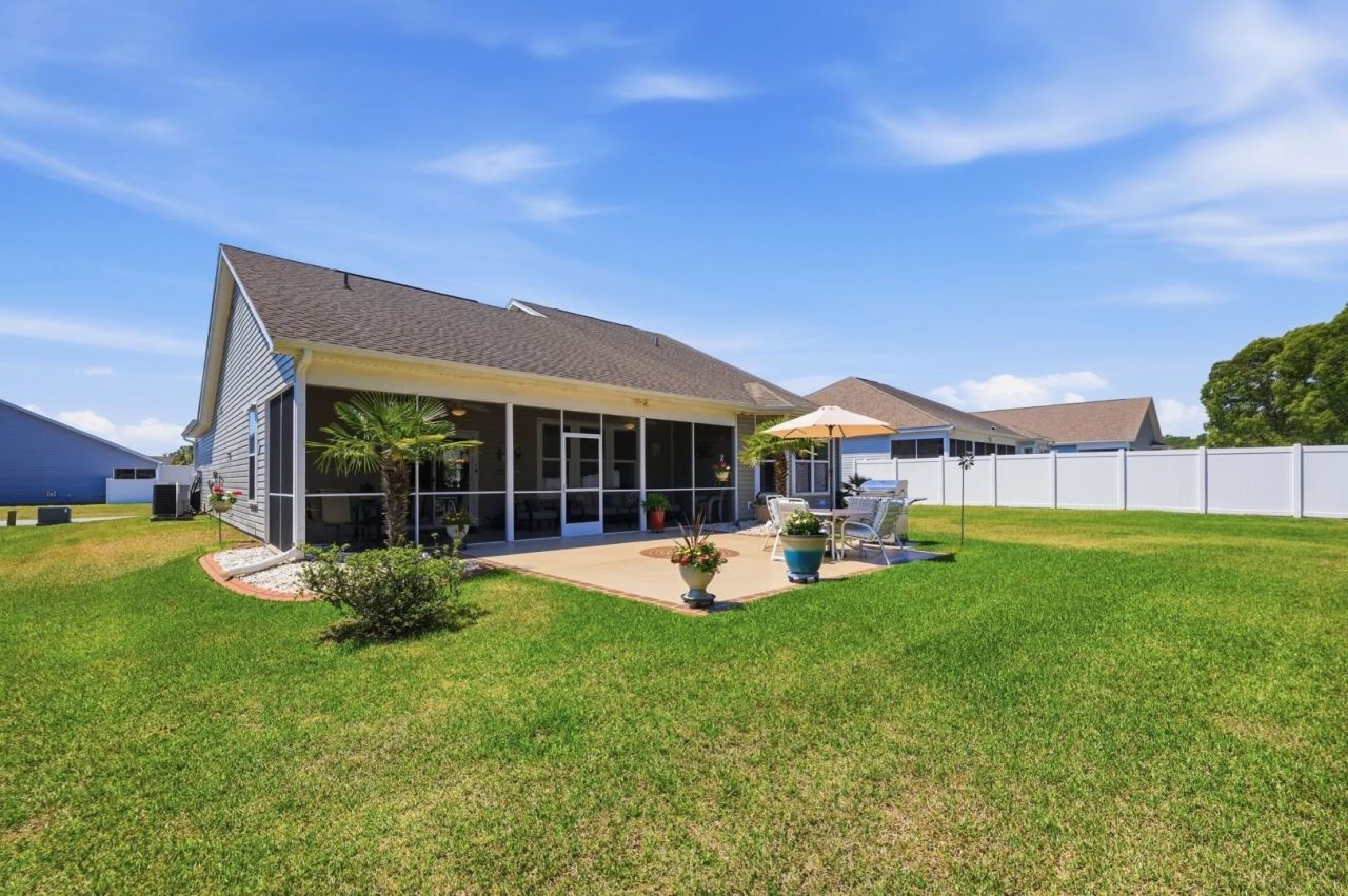 733 Lafayette Park Dr. Photo 41