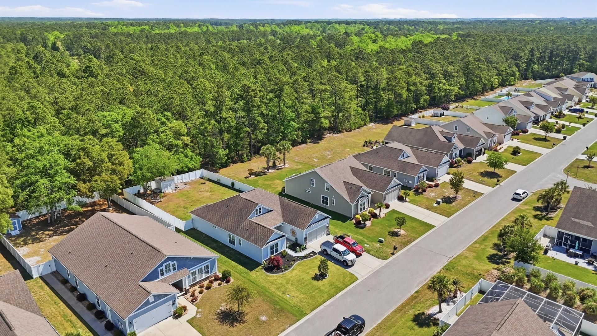 733 Lafayette Park Dr. Photo 45