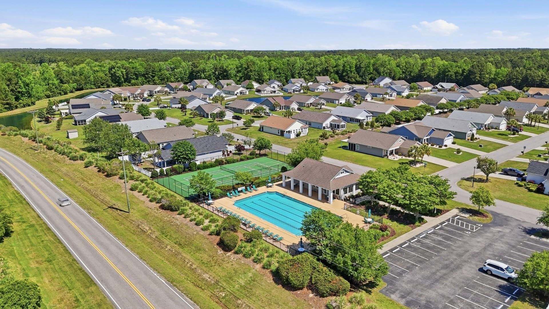 733 Lafayette Park Dr. Photo 47