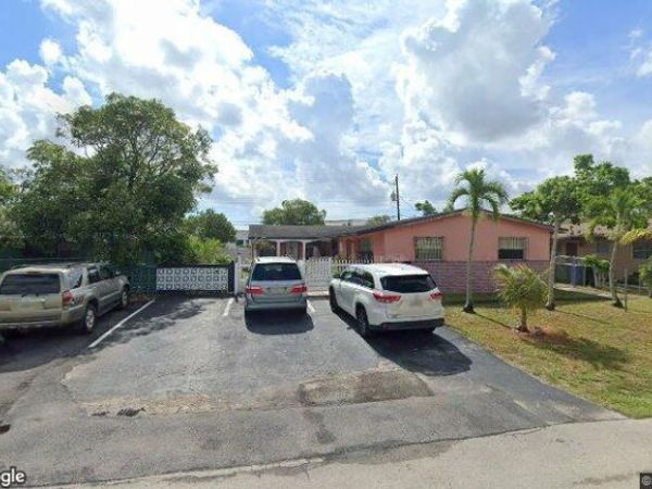 310 SW 27th Terrace, Unit 1-2, Fort Lauderdale, FL 33312