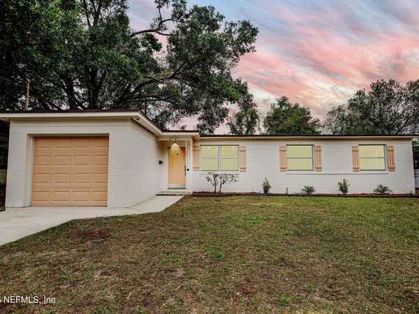 2721 LANSDOWNE Drive, Jacksonville, FL 32211