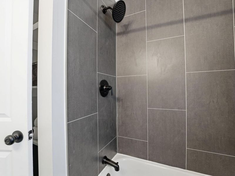 2954 E 13th Avenue, Columbus, OH 43219 Photo 13