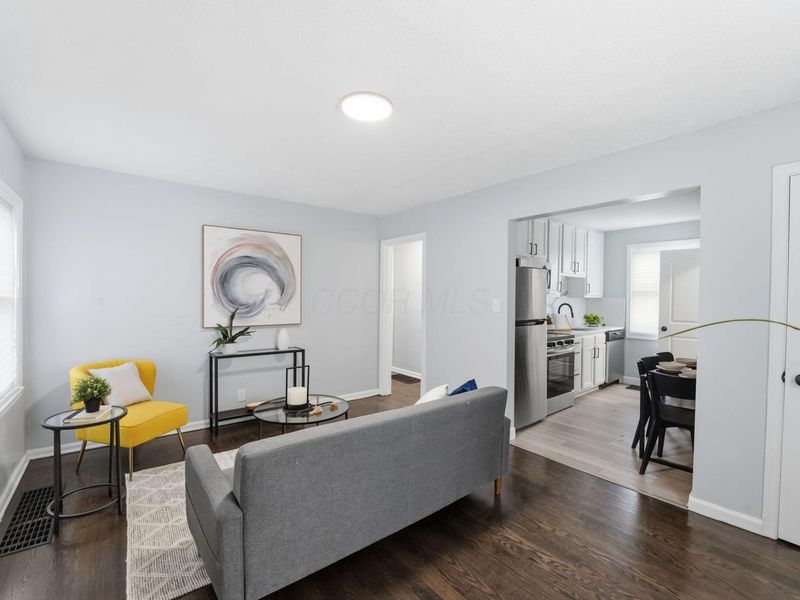 2954 E 13th Avenue, Columbus, OH 43219 Photo 2