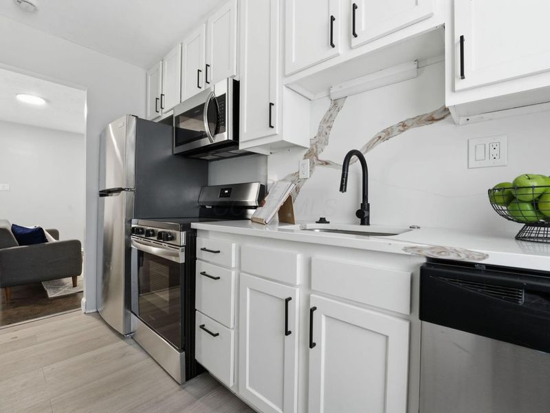 2954 E 13th Avenue, Columbus, OH 43219 Photo 5