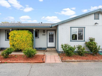 2255 Dakota Way, Reno, NV 89506 Photo