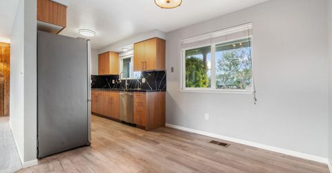 2255 Dakota Way, Reno, NV 89506 Photo