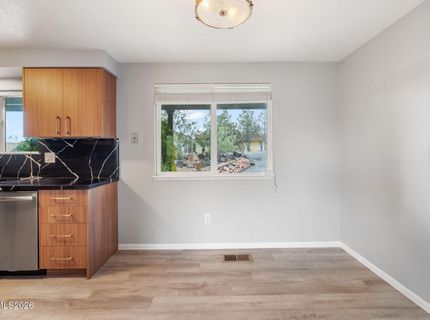 2255 Dakota Way, Reno, NV 89506 Photo