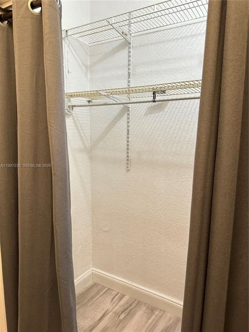 8401 Crespi Blvd, Unit 3, Miami Beach, FL 33141 Photo