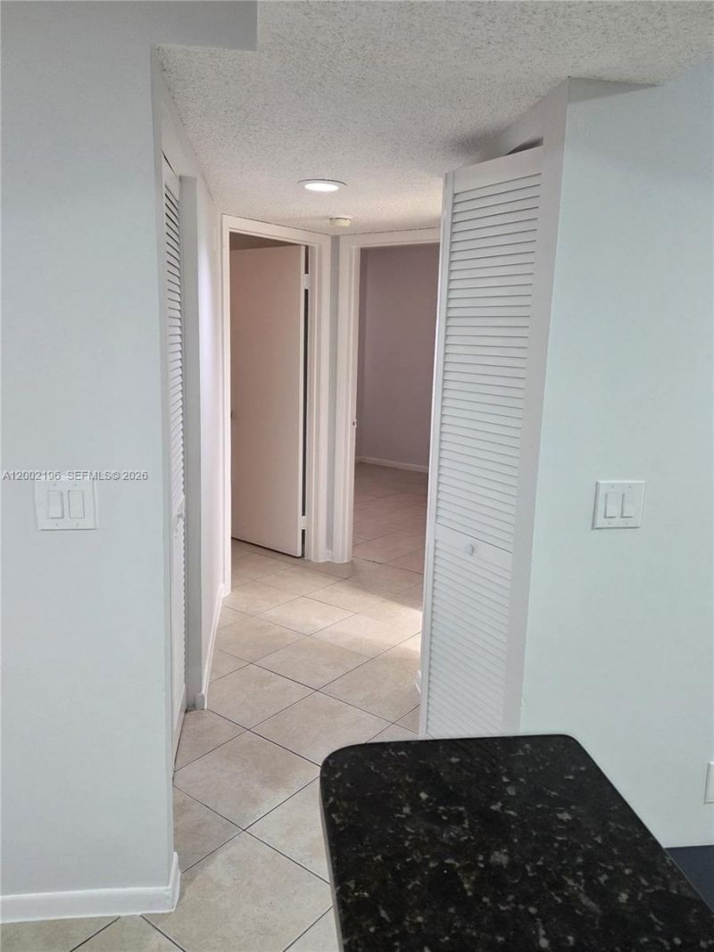 8871 Wiles Rd, Unit 208, Coral Springs, FL 33067 Photo
