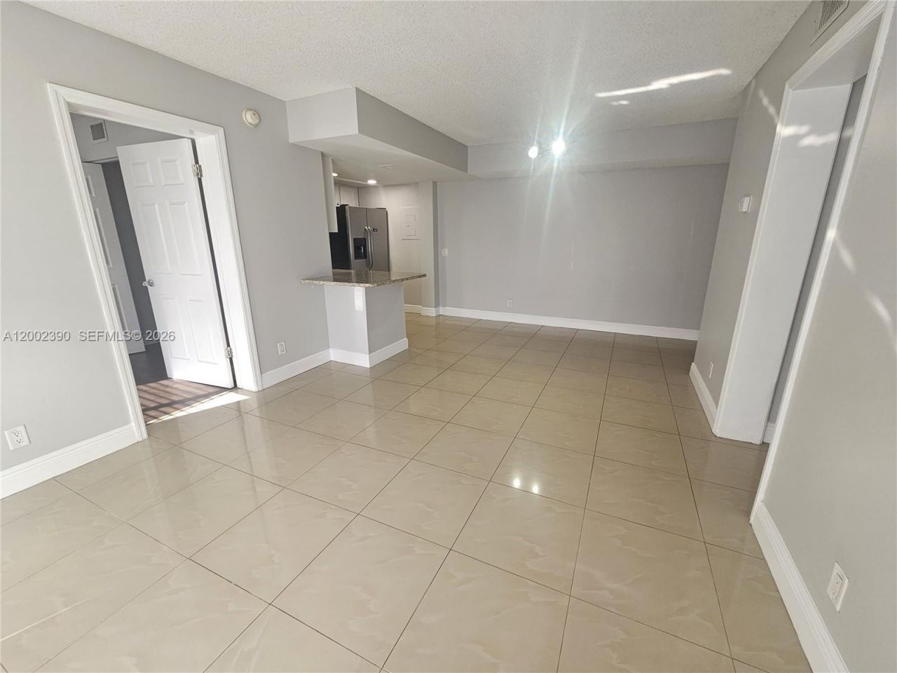 734 Executive Center Dr , Unit 12, West Palm Beach, FL 33401 Photo