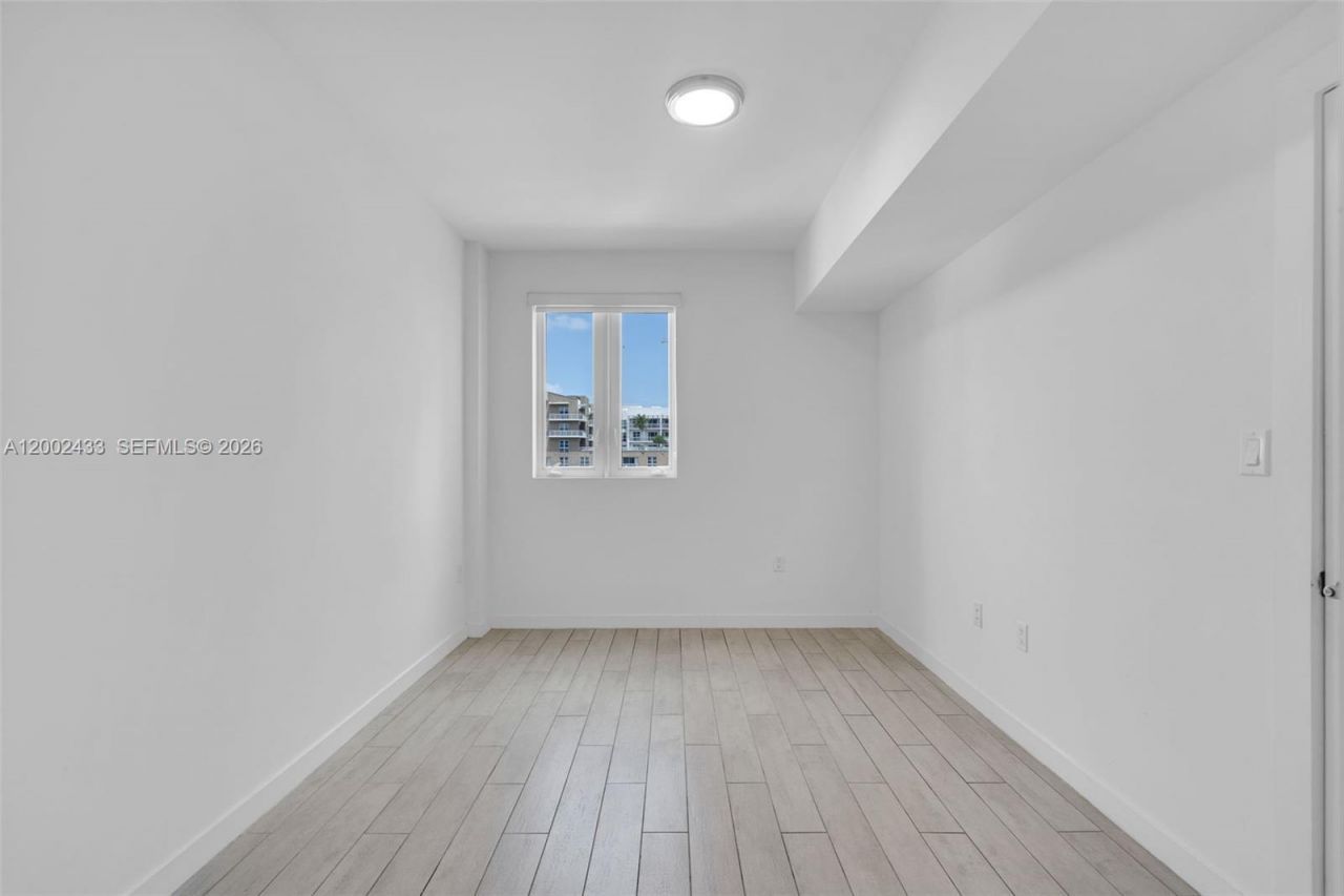 321 NE 26th St, Unit 605, Miami, FL 33137 Photo