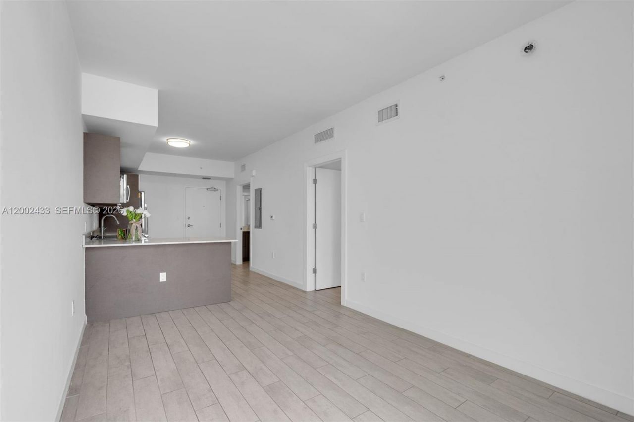 321 NE 26th St, Unit 605, Miami, FL 33137 Photo